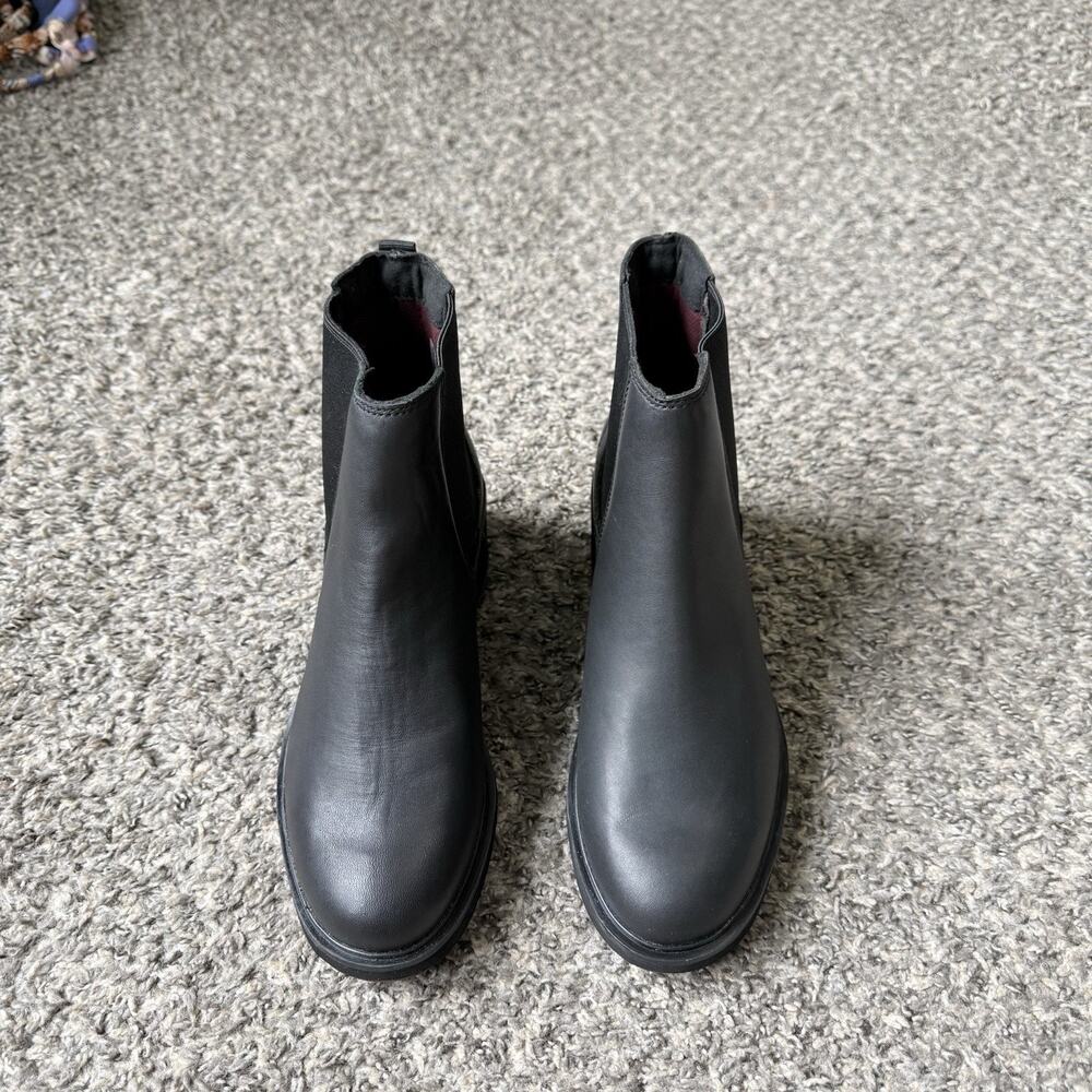 Timberland Women 7.5 Kori Park Black Full Grain Leather Heeled Chelsea Boots NEW - Picture 2 of 6